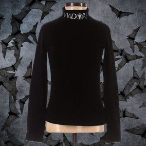 Lowest Price!!!WIDOW Embroidered Logo mock neck top